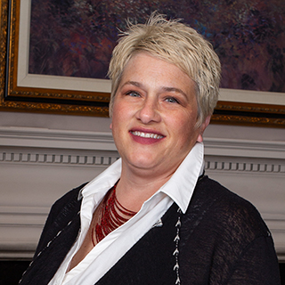 Dana Christian headshot